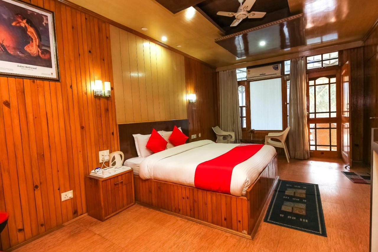 Oyo 8367 Hotel The Woodz Pālampur Exterior photo
